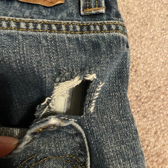 Levi Jeans - Picture 4 of 6